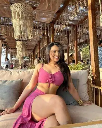 Escorts in Bur Dubai